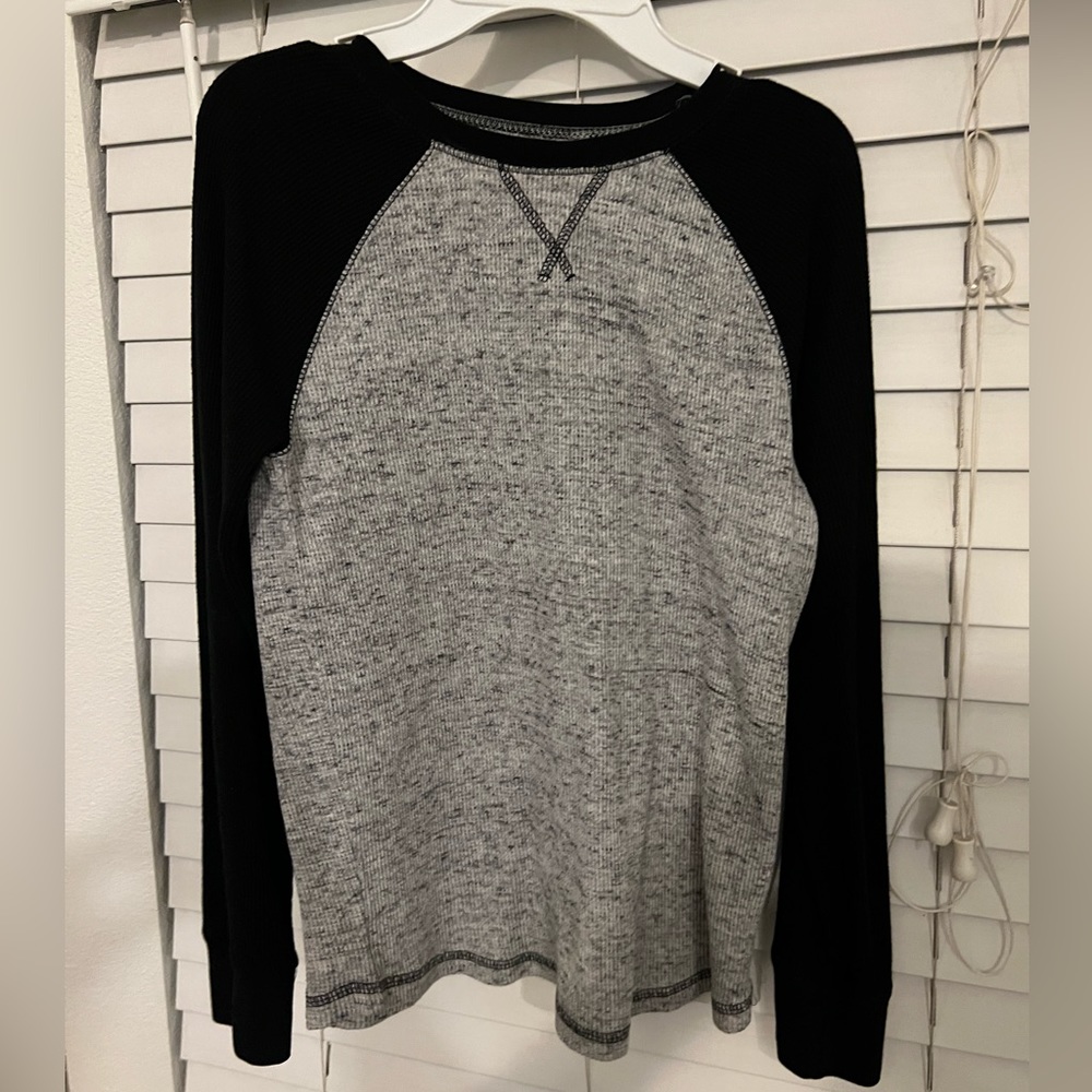 Long sleeve thermal style shirt